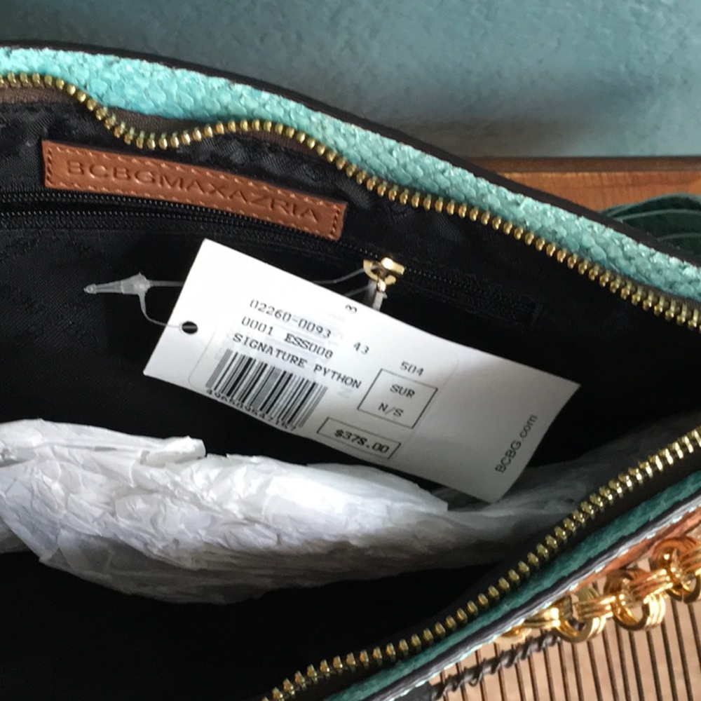 BCBG Max Azria Signature Python Snakeskin Purse - Picture 5 of 8